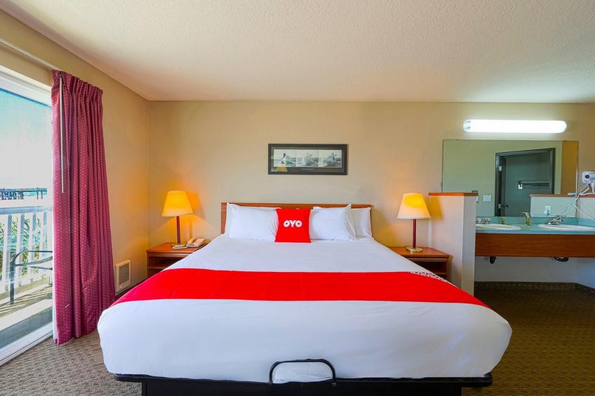 King Suite with Jetted Tub with Balcony - foto 40