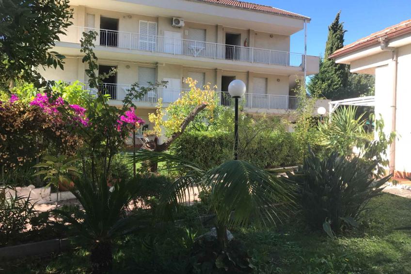 Vakantiewoning met internet, airconditioning, balkon en zwembad - VW-RF48P - foto 10