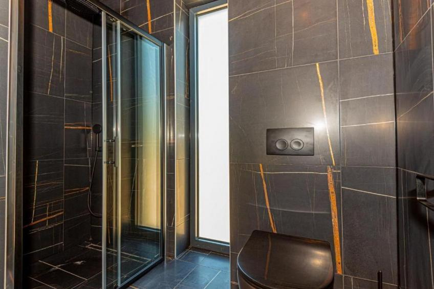 Luxury Contemporary Villa in Vodice with Pool, Sauna and Hot Tub - Four Bedroom Villa with pool - foto 25