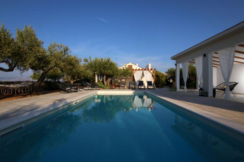 Stone Villa Olea-Three Bedroom Villa with Pool