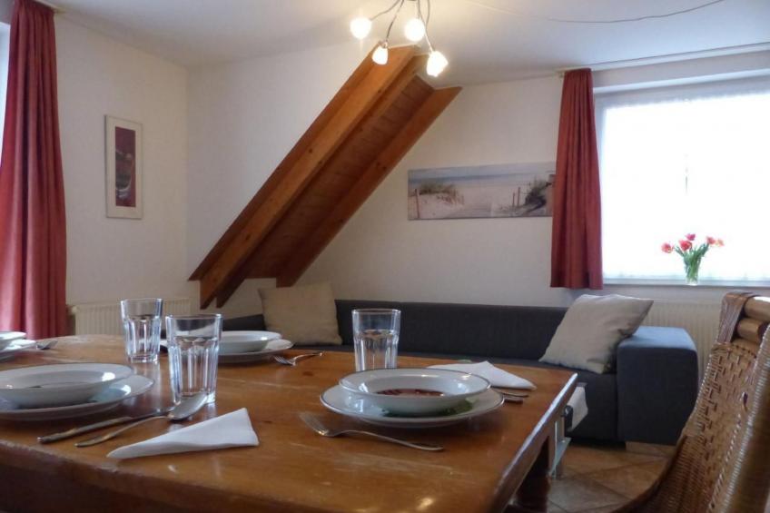 Einladende Obergschosswohnung mit sonnigem Balkon - foto 12