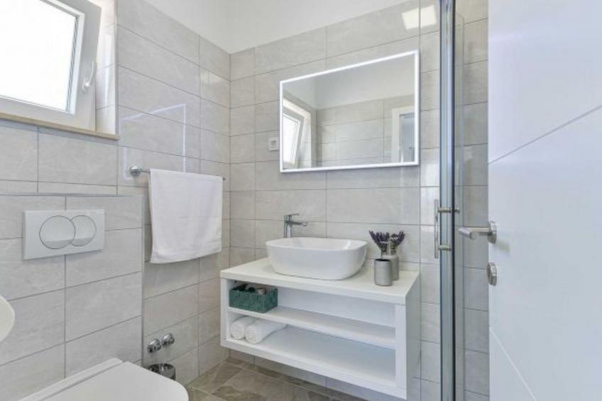Stone Villa Banovi with heated pool - foto 45