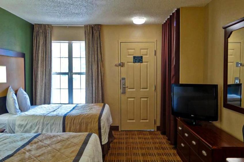 2 Full Beds | Non-Smoking, Kitchen - foto 14