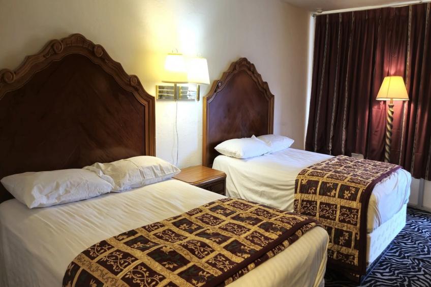 2 Full Bed Smoking - foto 11