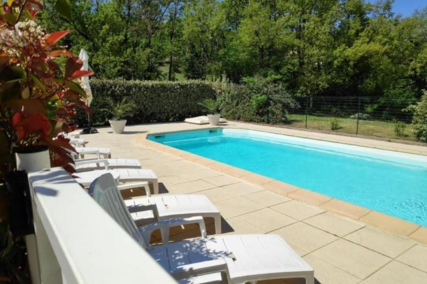 Schöne provenzalische Villa Les Carlets mit Pool - foto 3