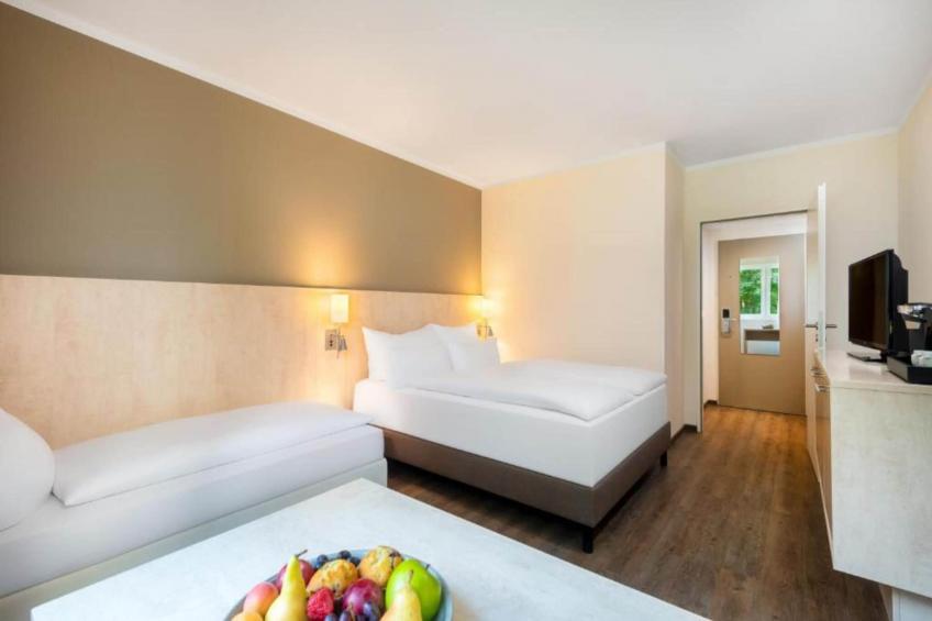 Mercure Hotel - Standard Double Room with Sofa Bed - foto 12