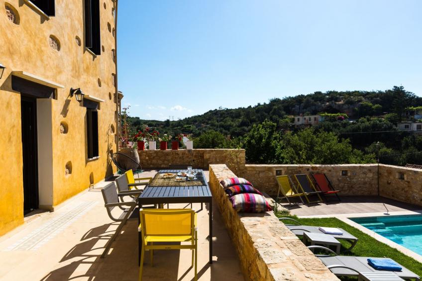 Freistehendes Ferienhaus mit großem Pool - foto 3