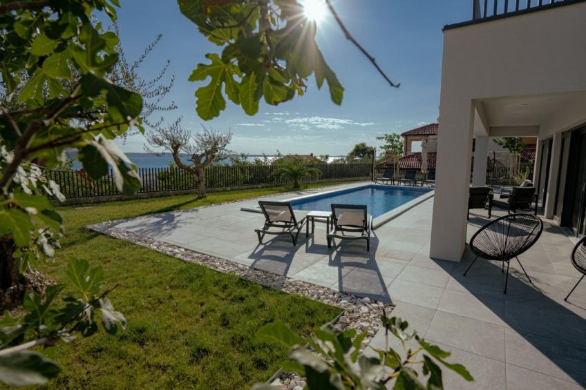 Strandnahe Villa Kara Sevda für 10 Personen