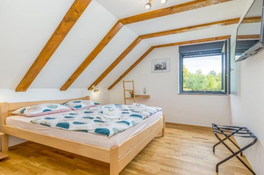 Four Bedroom Holiday House Mali Raj with Pool - foto 11