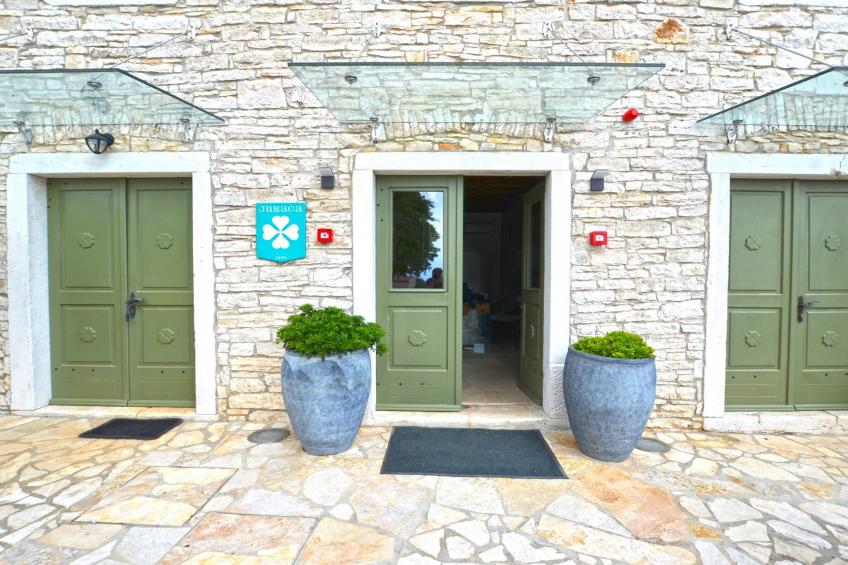 Tranquil Getaway with Shared Pool in Bale - One Bedroom Apartment - foto 13