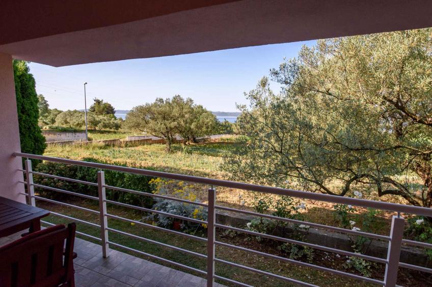 Vakantiewoning met terras en zeezicht - VW-CV73 - foto 14
