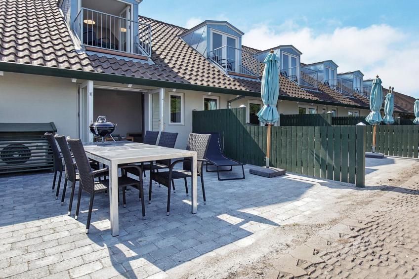 3 rooms app.,2stories,bay view,PLUS - foto 2