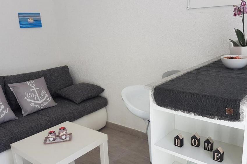 Apartments Katarina -One Bedroom Apartment with Terrace (A2) - foto 2