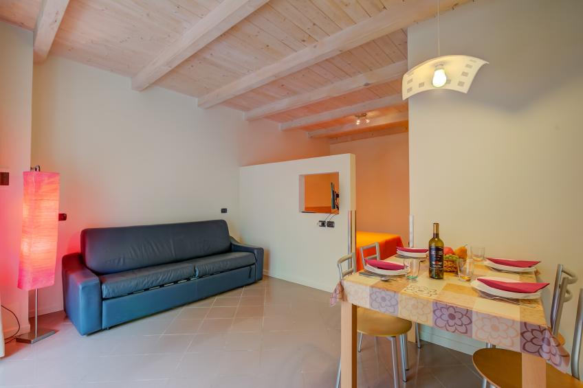 Orange Apartment Desenzano with Wi-fi - foto 3