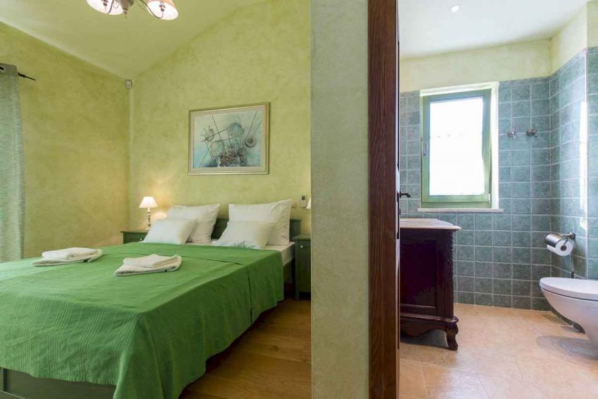 Holiday house with a rustic touch and pool on Krk - BF-YRZYR - foto 24