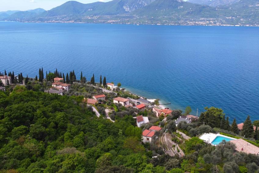 Privater Pool und herrlicher Seeblick - foto 27