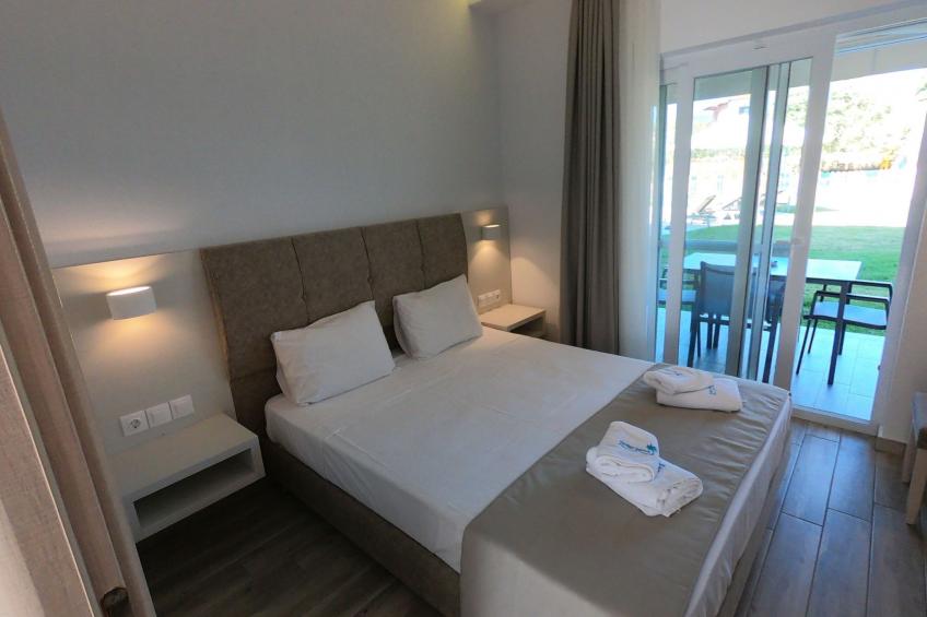 Finikas Garden Nikit - foto 23