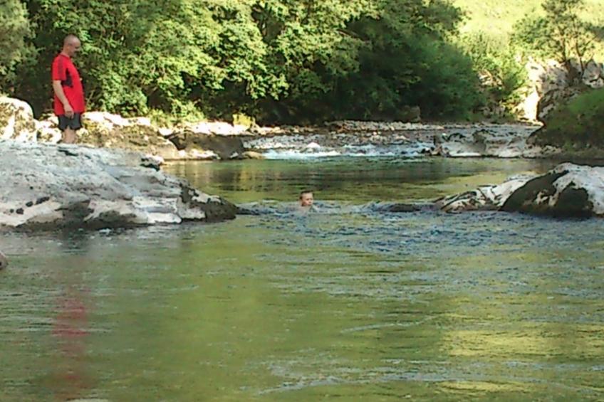 "Au Crêt du Bois" (Auf dem Wald) - foto 22