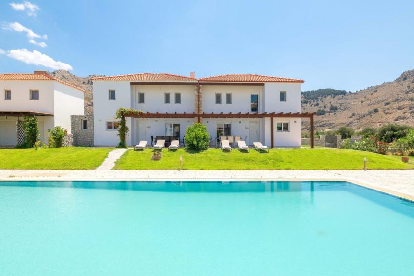 Haus in Kolympia mit Garten und Bergblick - foto 8