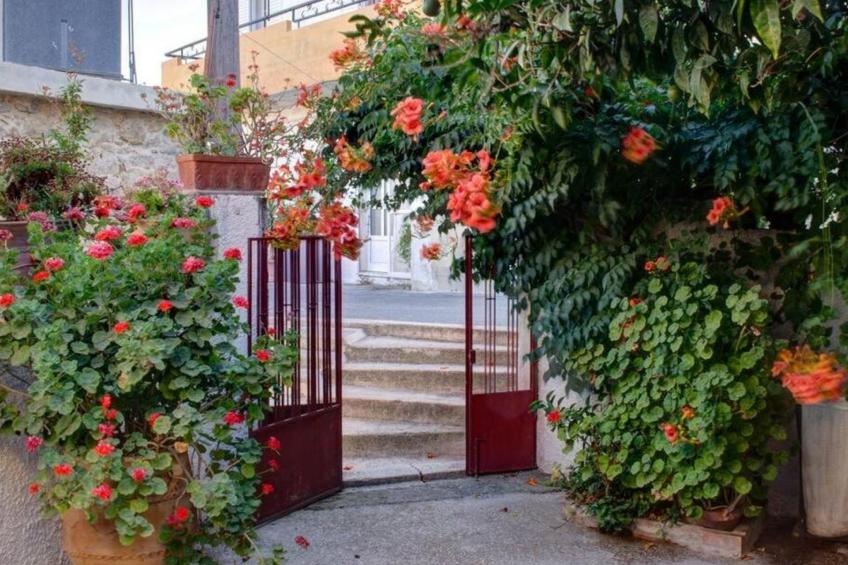 Villa Elborgini in den Außenbezirken von Heraklion - foto 6