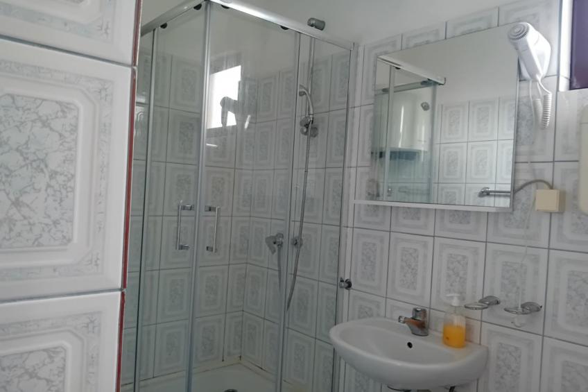 Beachfront Sunset Apartments Sutomore -  Classic Studio Apartment with Sea View and Terrace - foto 9