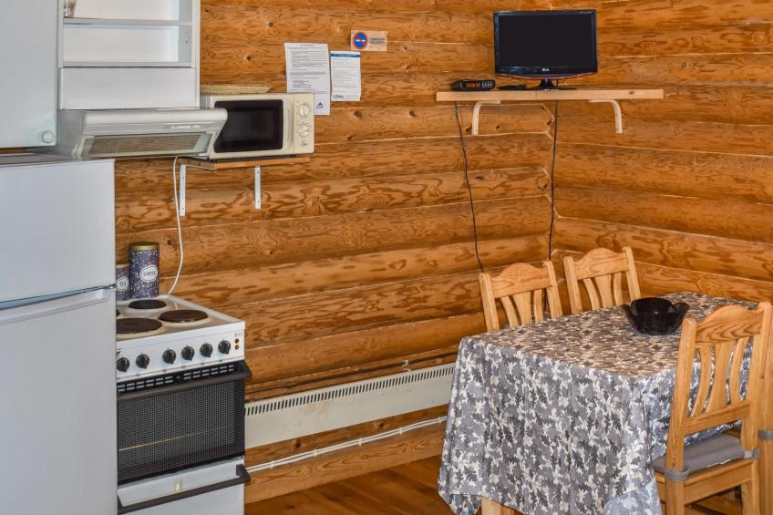 Pihlaja, lomaässä - foto 8