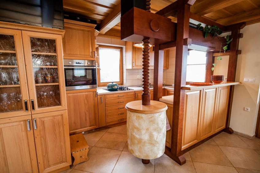 Vivid Hillside Country House with Hot-Tub and Sauna - Two Bedroom Country House - foto 9