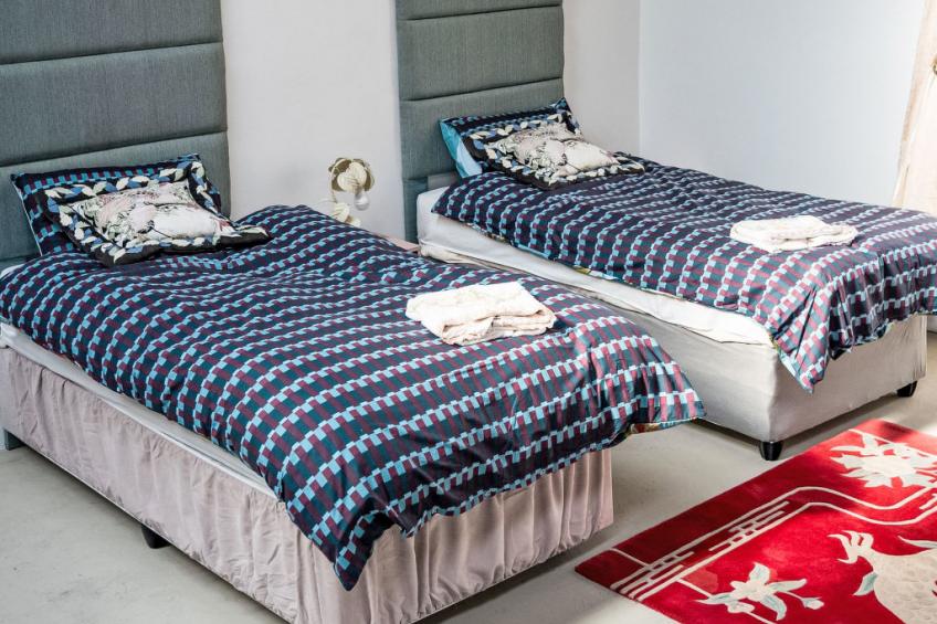 Comfortable Off-Grid Home - foto 12