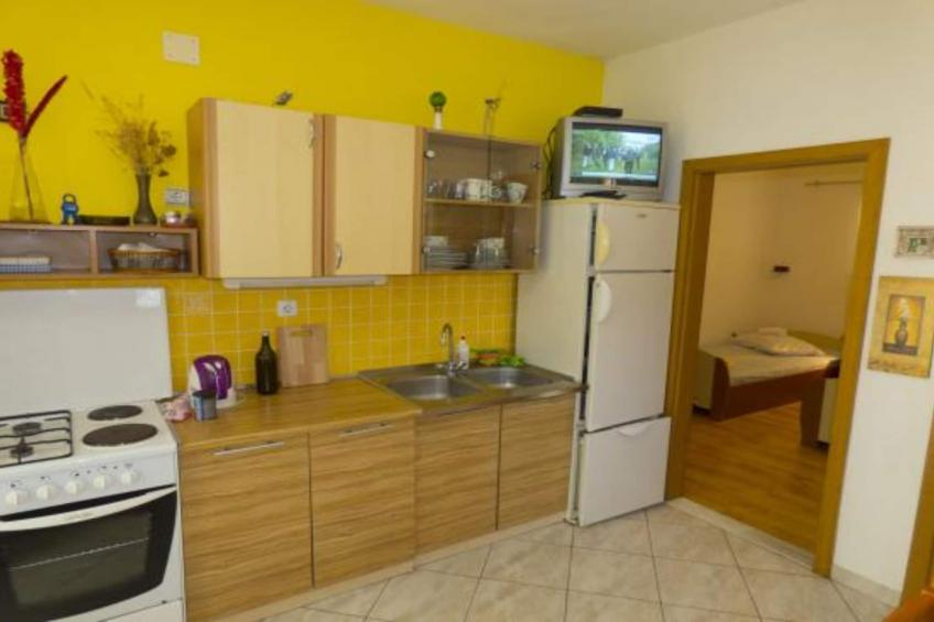 Beachfront Apartments Plaža - Two Bedroom Apartment A4 - foto 2