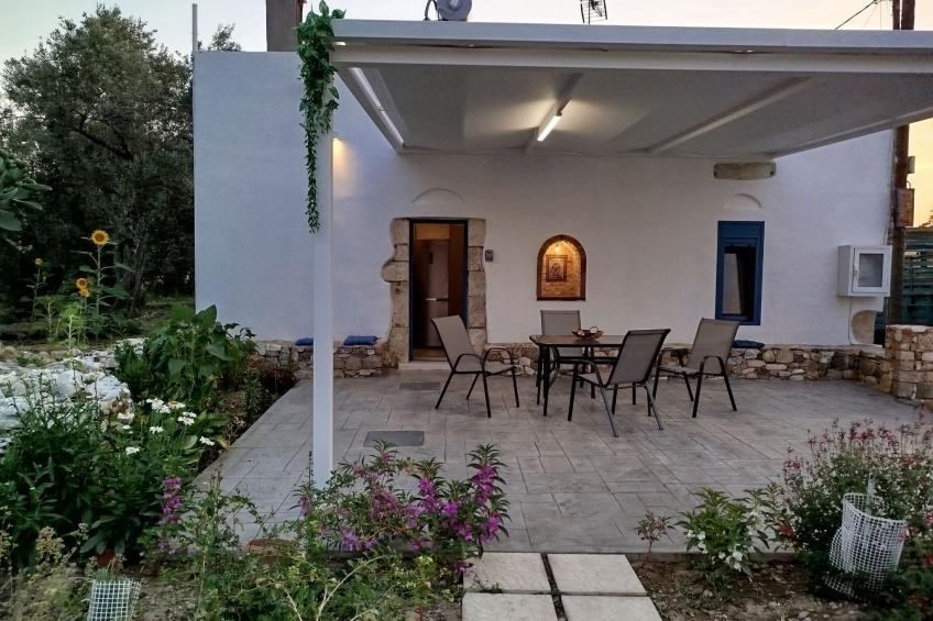 "Großvaters Haus", ein 150 Jahre altes Steinhaus