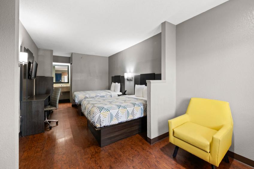 2 Queen Beds  Non-Smoking Micfridge - foto 4