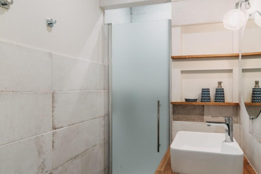 Charmante Ferienwohnung mit Terrasse und Pool - foto 3