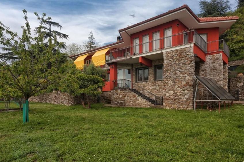 Wohnung in Velva mit Grill, Terrasse und Garten