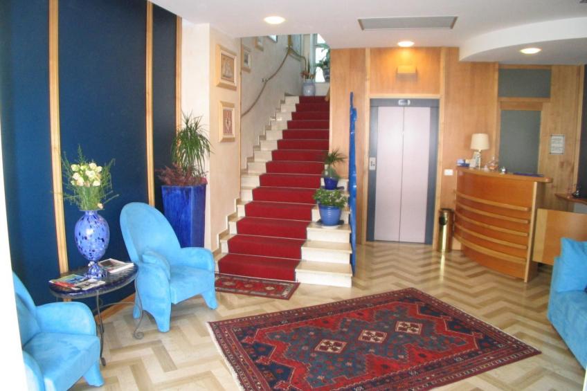 Drei-Zimmer-Wohnung mit Panoramablick - foto 24