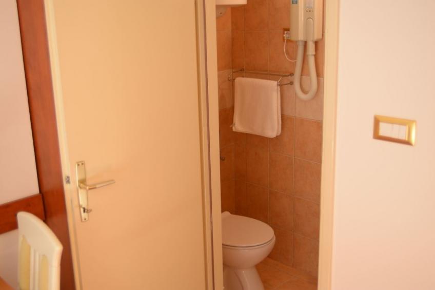 Kleine Wohnung in Omiš mit Privatem Balkon - foto 6