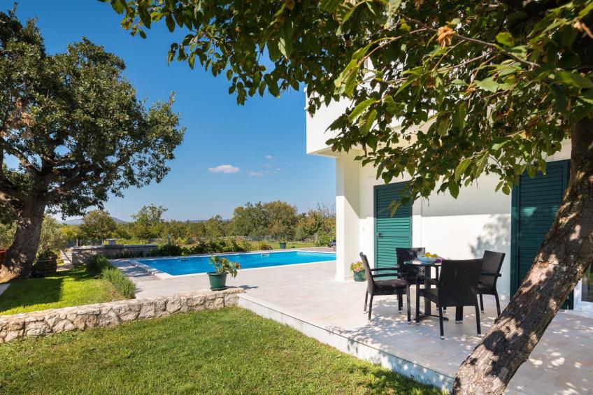 Ferienvilla mit Kamin am Waldrand - foto 24