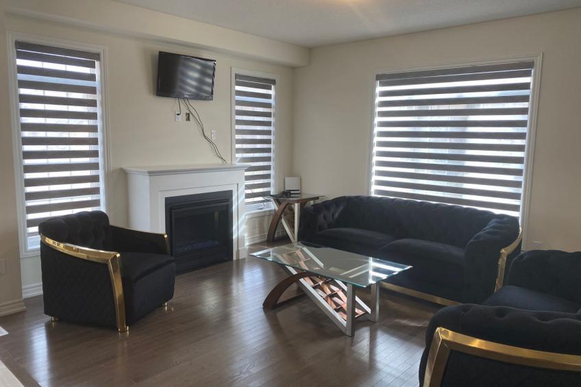 Haus in Brampton mit privatem Parkplatz - foto 8