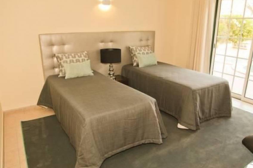 in Almancil mit Garten, Grill und Terrasse - foto 11