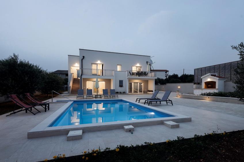 Holiday Home Milutin 1 - Four Bedroom Holiday Home with Private Pool - foto 32