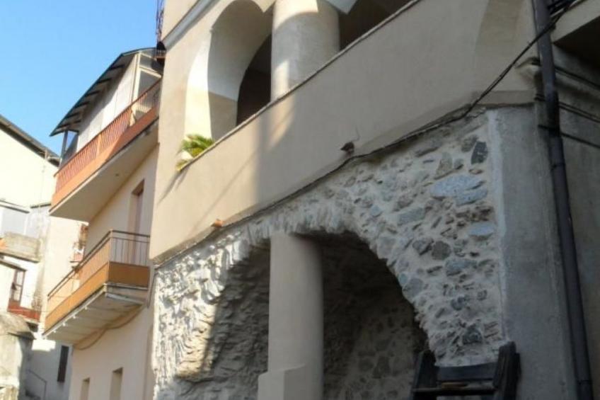 Geräumige Artemide-Wohnung mit Terrasse - foto 43