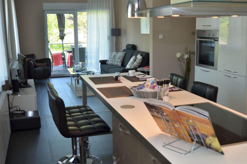 mit Terrasse und Parkplatz - foto 3