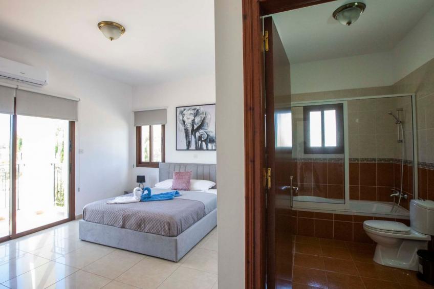 Villa mit Blick auf die Berge und Whirlpool - foto 44