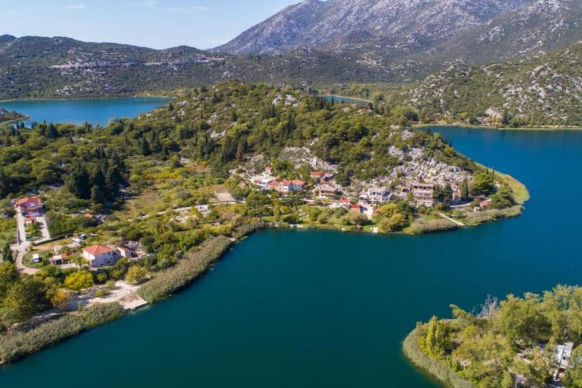 Two-Bedroom Apartment With Lake View - foto 67