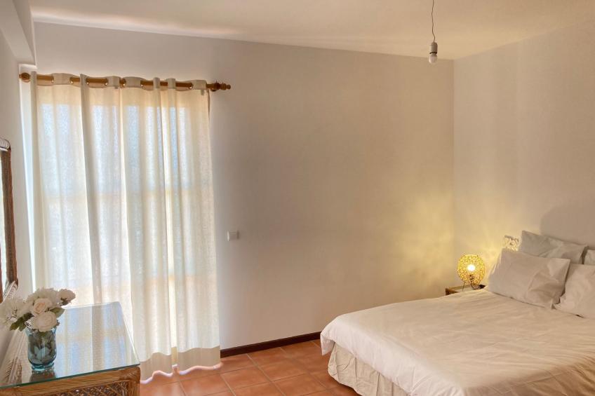 3-Schlafzimmer-Stadthaus, mit Panoramablick - foto 8