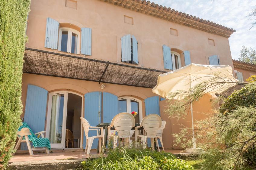 Pierre & Vacances Village Pont Royal en Provence Apartment 7 people - 1 bedroom + 1 sleeping alcove - Balcony or balcony - Air-conditioned - Renovated - foto 19