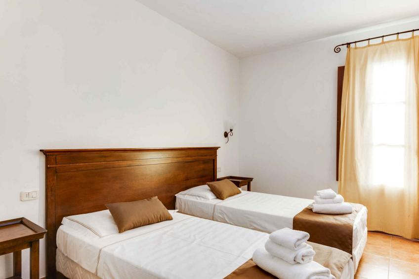 Vakantiewoning met zwembad en Wlan - VW-GBHJR - foto 43