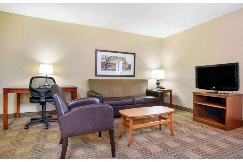 1 Queen Bed | Non-Smoking, Kitchen - foto 59