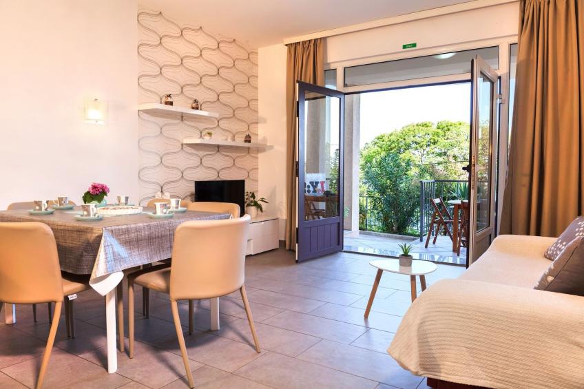 Splendid Beachfront Medveja Apartments - One Bedroom Apartment with Terrace and Sea View 4 - foto 8