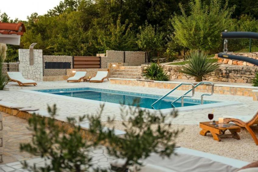 Villa Gabriel - Three Bedroom Villa with Outdoor Pool - foto 34