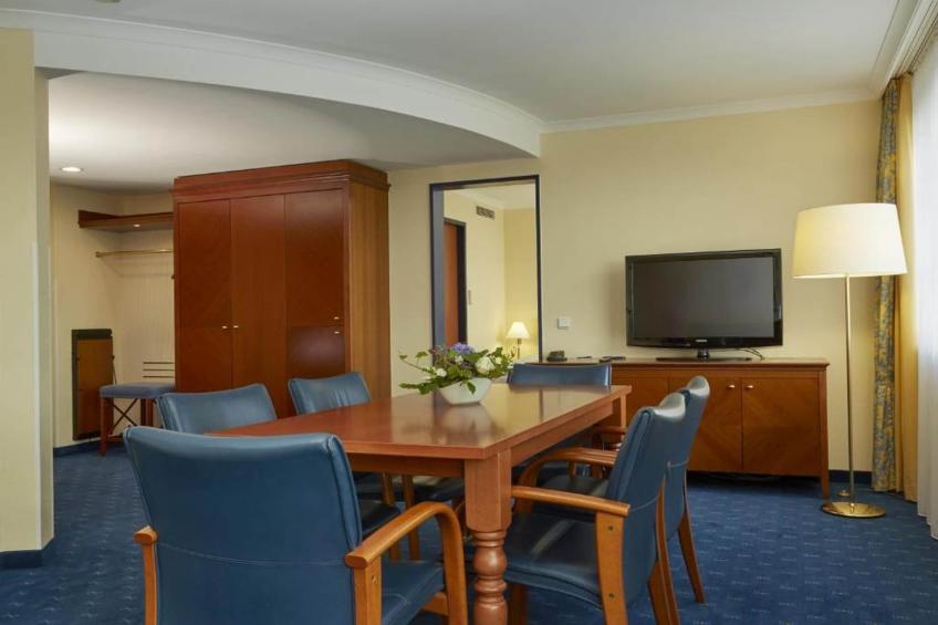 Sunday Hotel Kassel Suites - foto 45
